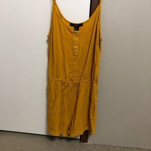 Black and mustard yellow duo set of rompers!